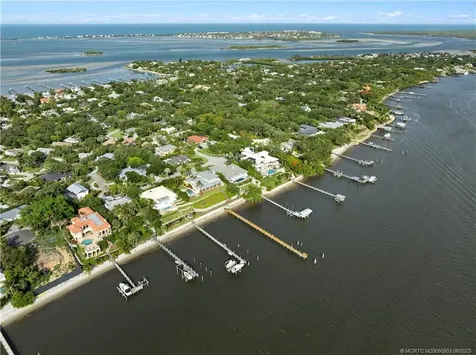 27 Rio Vista Drive Stuart FL 34996