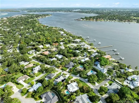 27 Rio Vista Drive Stuart FL 34996