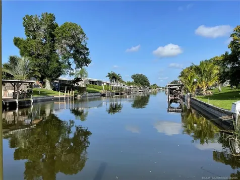 2608 SE 32nd Street Okeechobee FL 34974