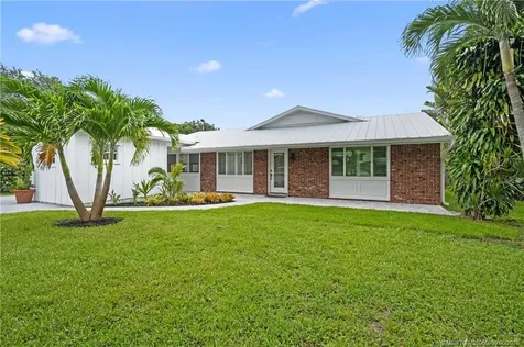 1567 NE Sottong Avenue Jensen Beach FL 34957