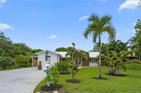 1567 NE Sottong Avenue Jensen Beach FL 34957