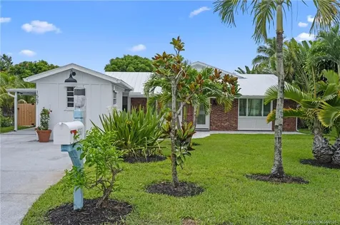 1567 NE Sottong Avenue Jensen Beach FL 34957