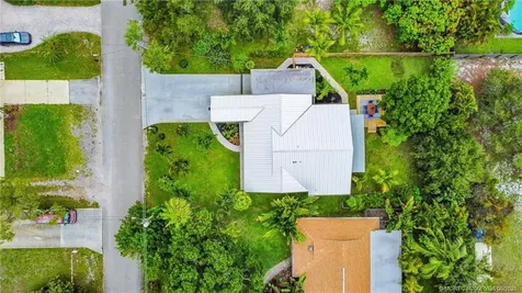 1567 NE Sottong Avenue Jensen Beach FL 34957