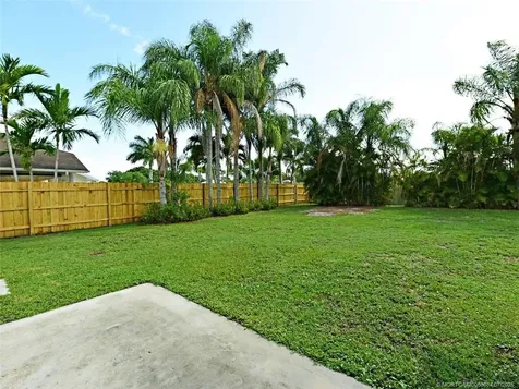 5266 NW East Delwood Drive Port St Lucie FL 34986