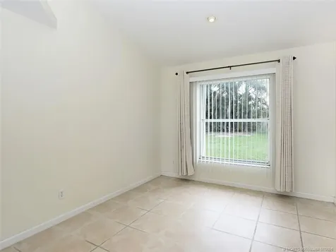 5266 NW East Delwood Drive Port St Lucie FL 34986