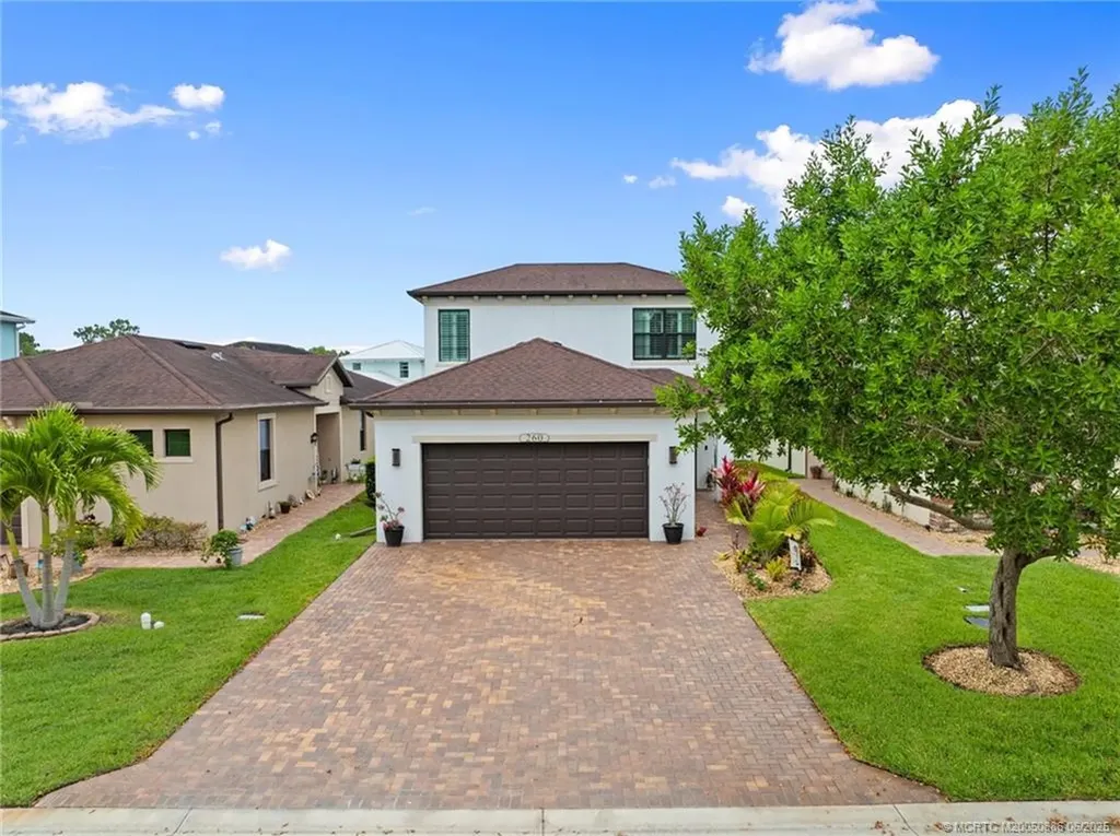 260 SE Via Visconti Port Saint Lucie FL 34952
