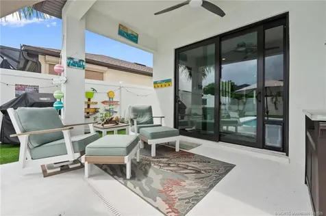 260 SE Via Visconti Port St Lucie FL 34952