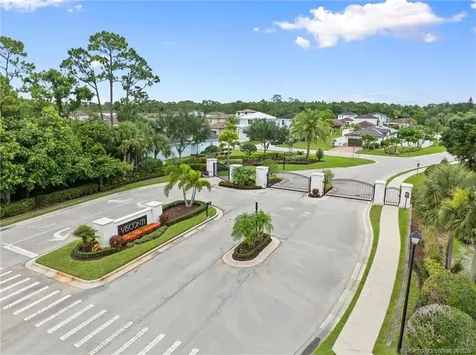 260 SE Via Visconti Port St Lucie FL 34952