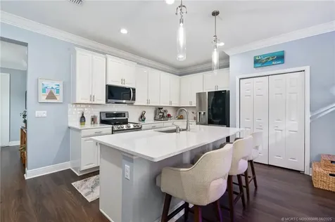 260 SE Via Visconti Port St Lucie FL 34952