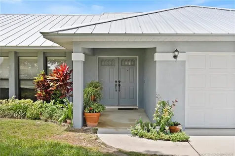 2138 SW Vista Road Port St Lucie FL 34953