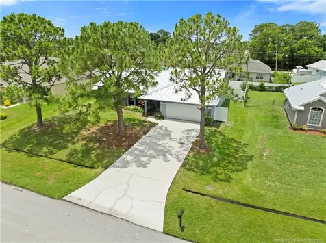 2138 SW Vista Road Port St Lucie FL 34953