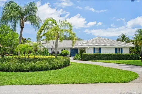3453 SE Fairway E Stuart FL 34997