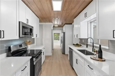 709 SW Bryant Avenue Stuart FL 34994