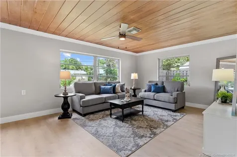 709 SW Bryant Avenue Stuart FL 34994