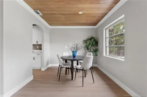 709 SW Bryant Avenue Stuart FL 34994