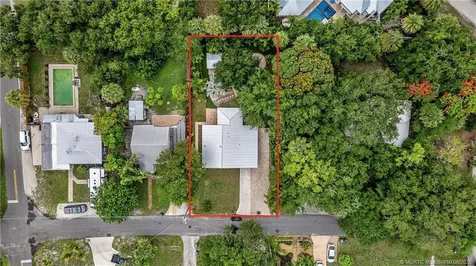 709 SW Bryant Avenue Stuart FL 34994