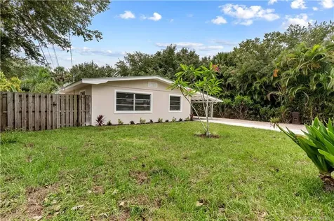 709 SW Bryant Avenue Stuart FL 34994