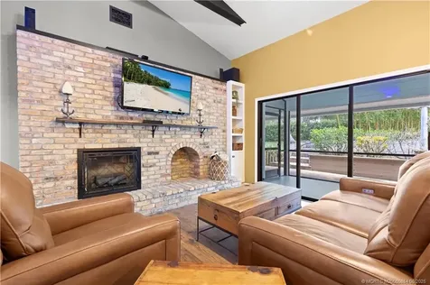 10380 SE Jupiter Narrows Drive Hobe Sound FL 33455