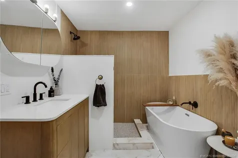 800 SE Madison Avenue Stuart FL 34996