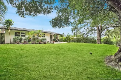 800 SE Madison Avenue Stuart FL 34996