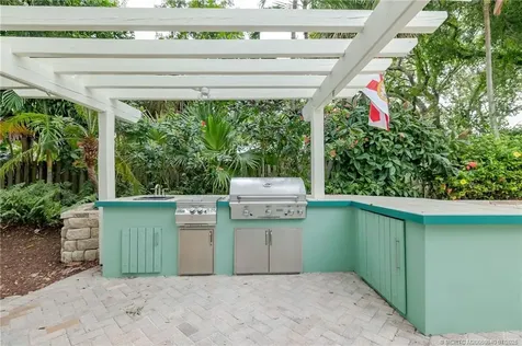 1160 Driftwood Drive Vero Beach FL 32963