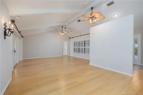 1160 Driftwood Drive Vero Beach FL 32963