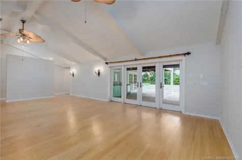 1160 Driftwood Drive Vero Beach FL 32963