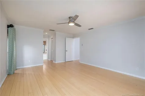 1160 Driftwood Drive Vero Beach FL 32963