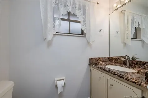 1160 Driftwood Drive Vero Beach FL 32963