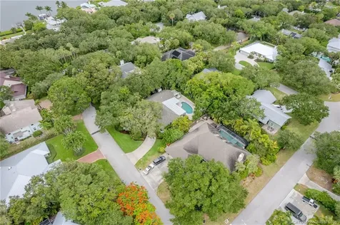 1160 Driftwood Drive Vero Beach FL 32963