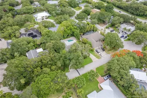 1160 Driftwood Drive Vero Beach FL 32963