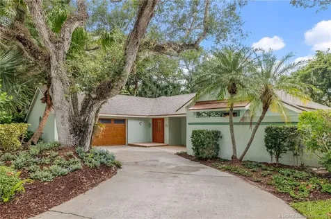 1160 Driftwood Drive Vero Beach FL 32963