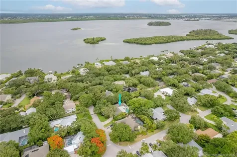 1160 Driftwood Drive Vero Beach FL 32963