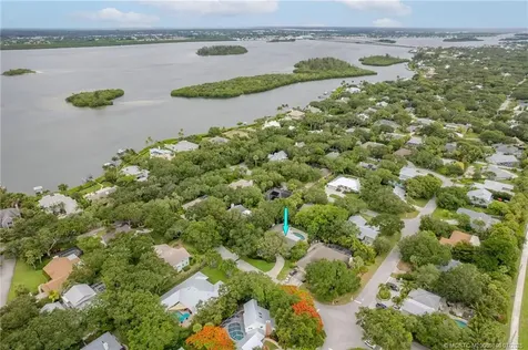 1160 Driftwood Drive Vero Beach FL 32963