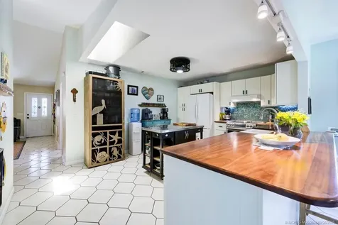 3725 SE Middle Street Stuart FL 34997