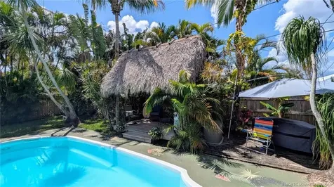 3725 SE Middle Street Stuart FL 34997