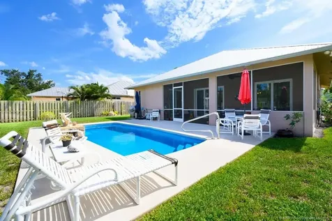 5333 SE Celestial Circle Stuart FL 34997