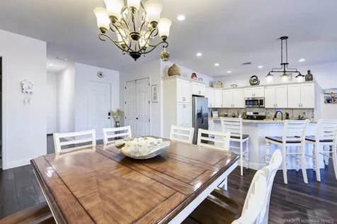 5333 SE Celestial Circle Stuart FL 34997