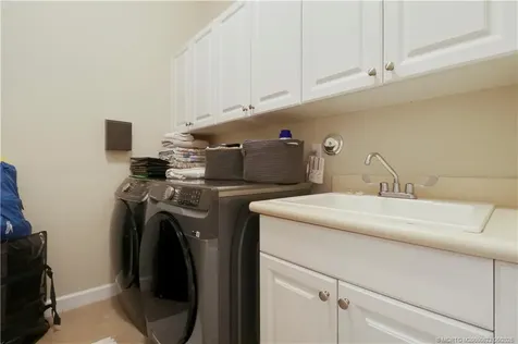 5621 SW Longspur Lane Palm City FL 34990