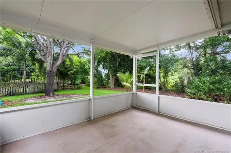 542 SE Woods Edge Trail Stuart FL 34997