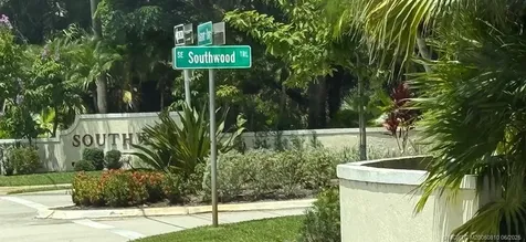 542 SE Woods Edge Trail Stuart FL 34997