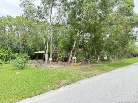 542 SE Woods Edge Trail Stuart FL 34997