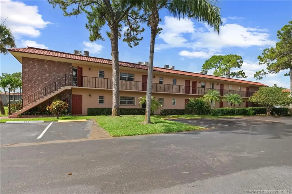 1953 SW Palm City Road Stuart FL 34994