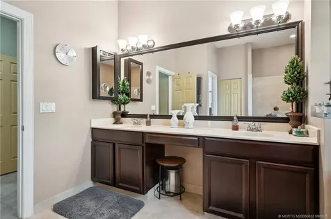 5437 SW Honeysuckle Court Palm City FL 34990