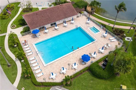 4484 NE Ocean Boulevard Jensen Beach FL 34957