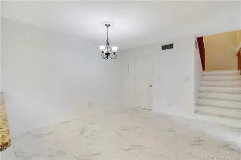 3836 SE Jefferson Street Stuart FL 34997