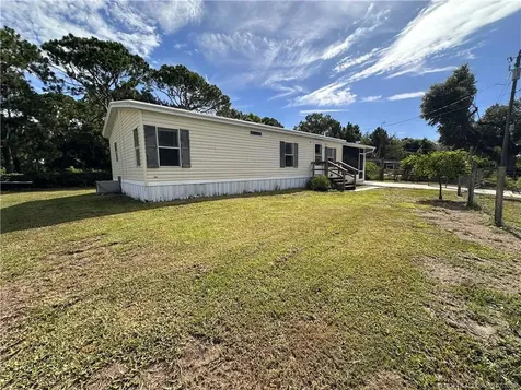 6215 SE 96th Circle Okeechobee FL 34974
