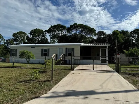 6215 SE 96th Circle Okeechobee FL 34974