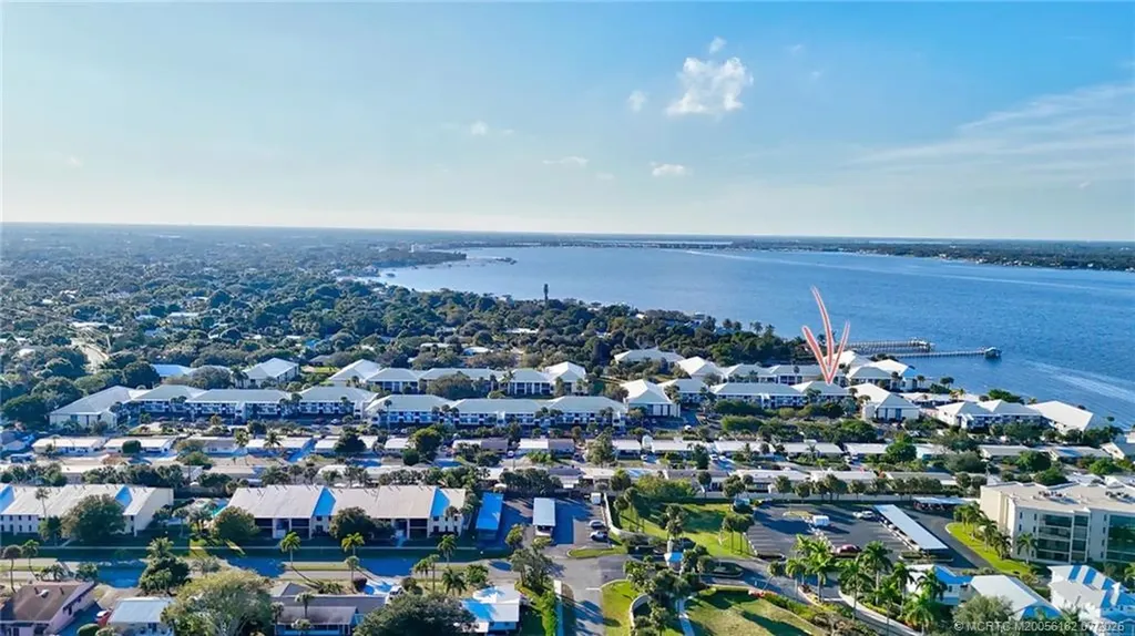 175 SE Saint Lucie Boulevard Stuart FL 34996