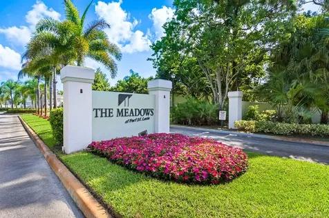2127 SE Wild Meadow Circle Port St Lucie FL 34952